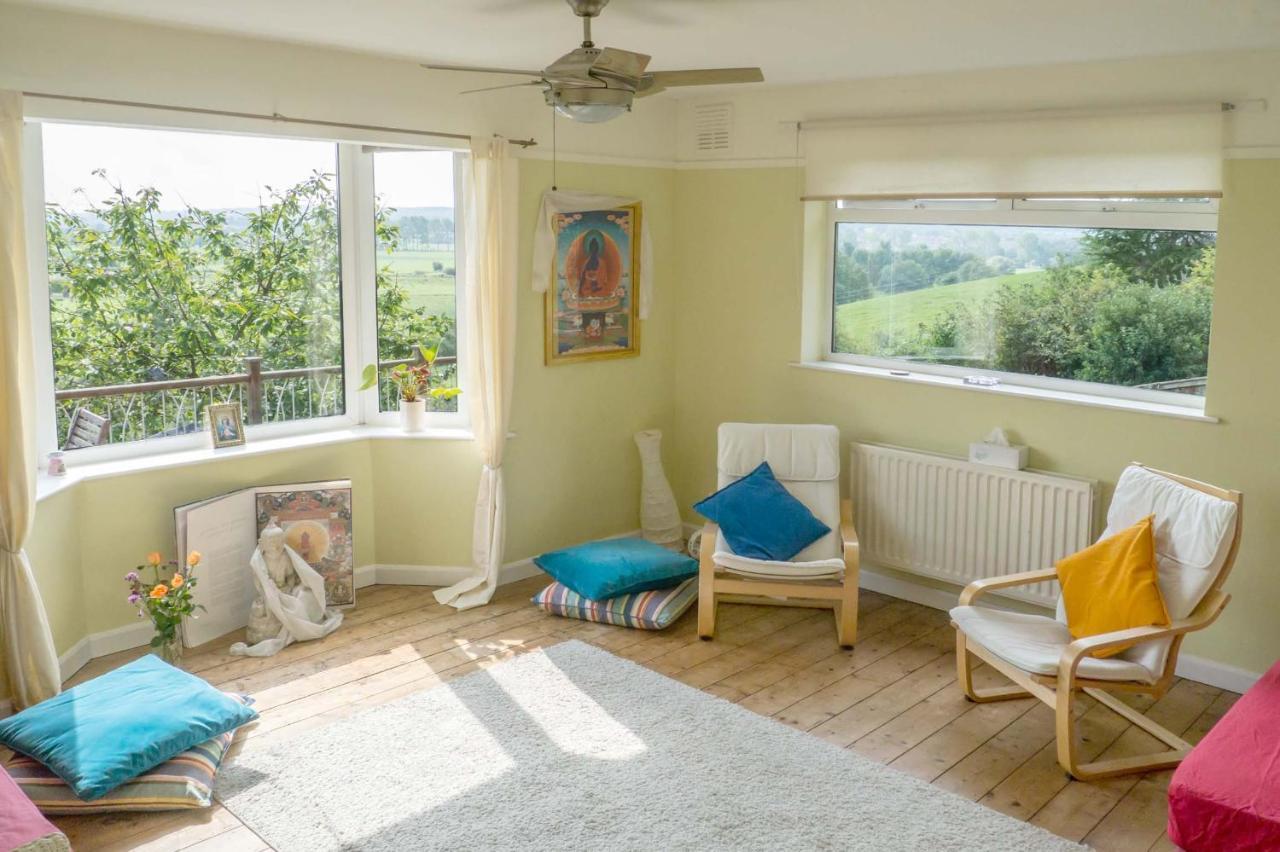 Healing Waters Sanctuary For Exclusive Private Hire And Self Catering Board, Vegetarian, Alcohol & Wifi Free Retreat In Glastonbury Exterior foto