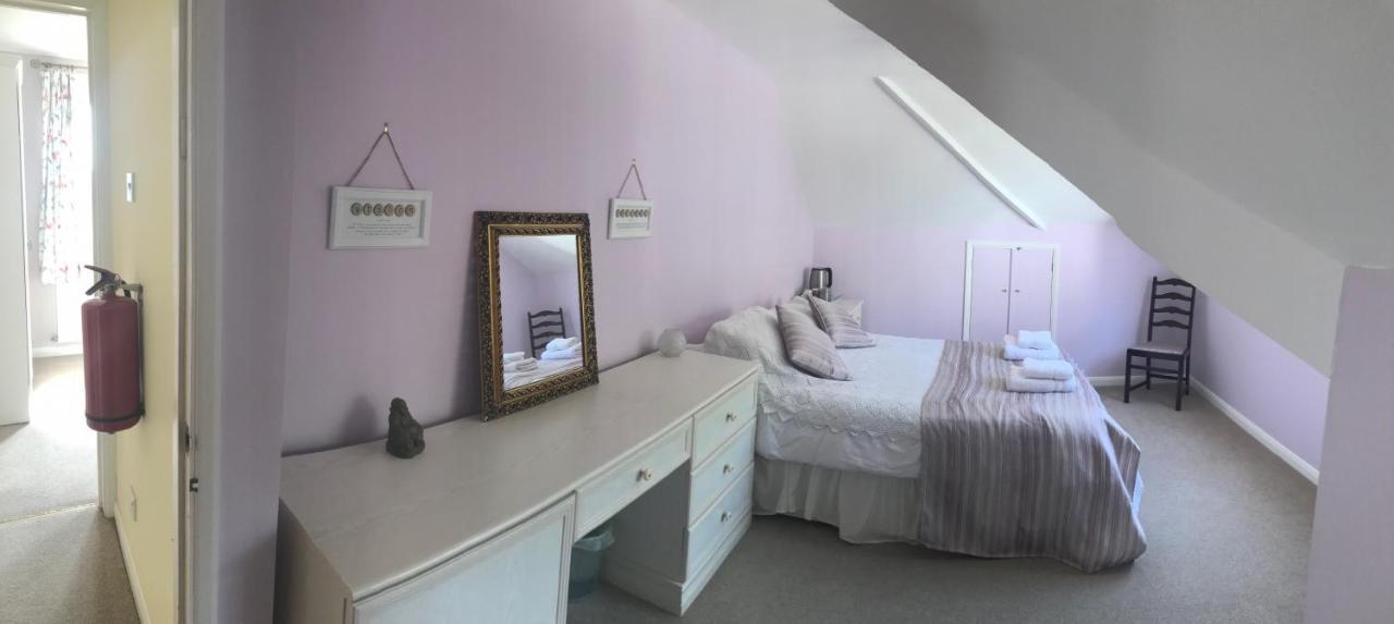Healing Waters Sanctuary For Exclusive Private Hire And Self Catering Board, Vegetarian, Alcohol & Wifi Free Retreat In Glastonbury Exterior foto